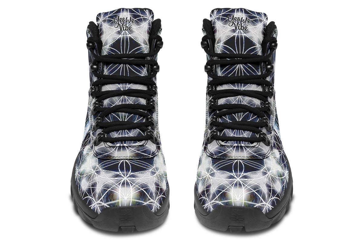 Outdoorboots-105CircleOfLife00047-Blk-YWV-STR4.jpg